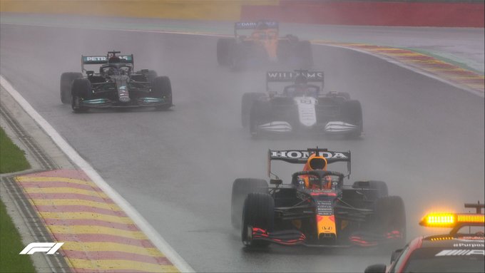 Heavy rain during F1 Belgian GP. (Photo: @F1 Twitter)