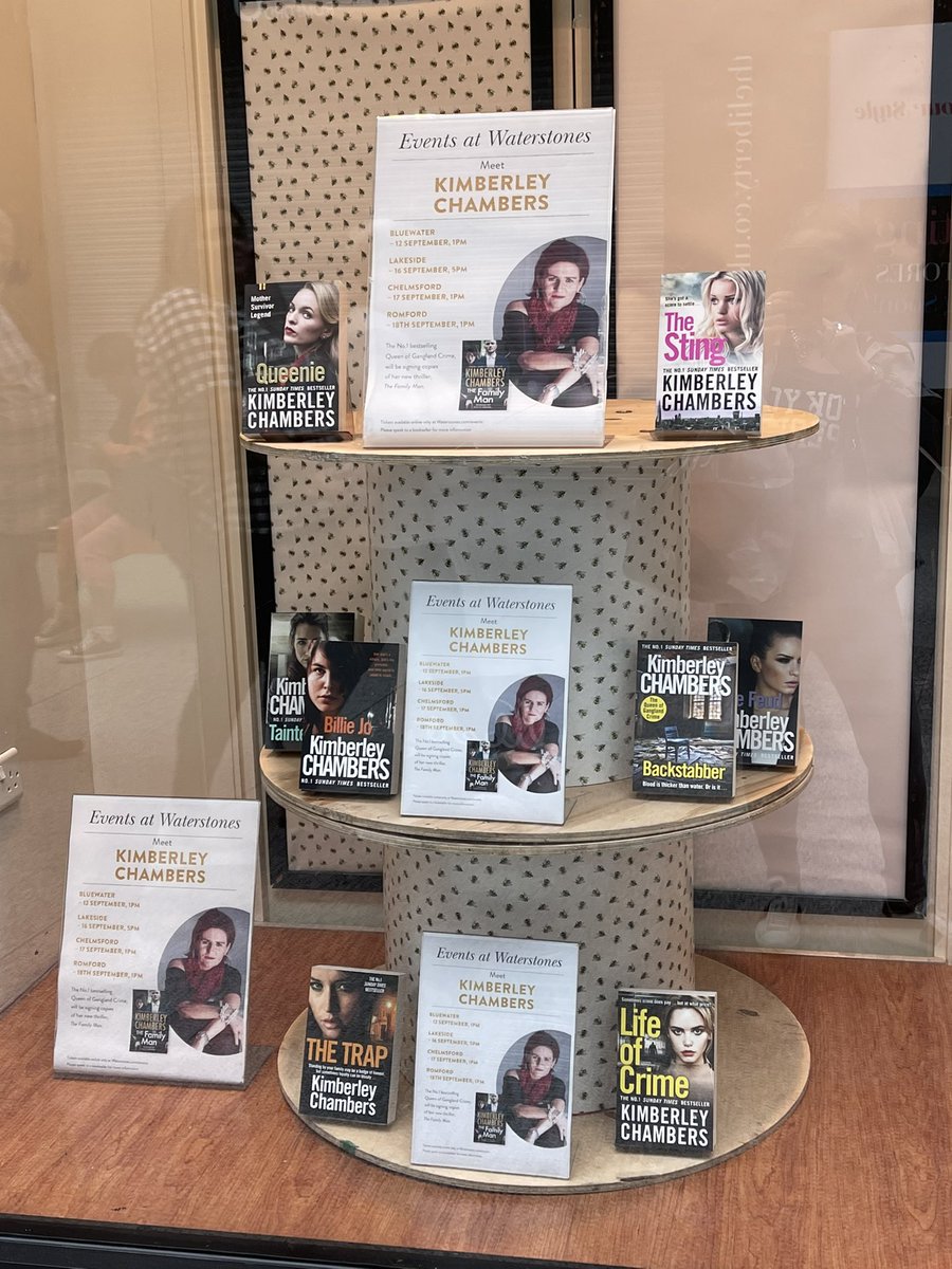 kimbochambers's tweet photo. Nice display in @RomfordBooks window - Look forward to seeing you all on the 18th 🙌 https://t.co/2lQUylyoV9