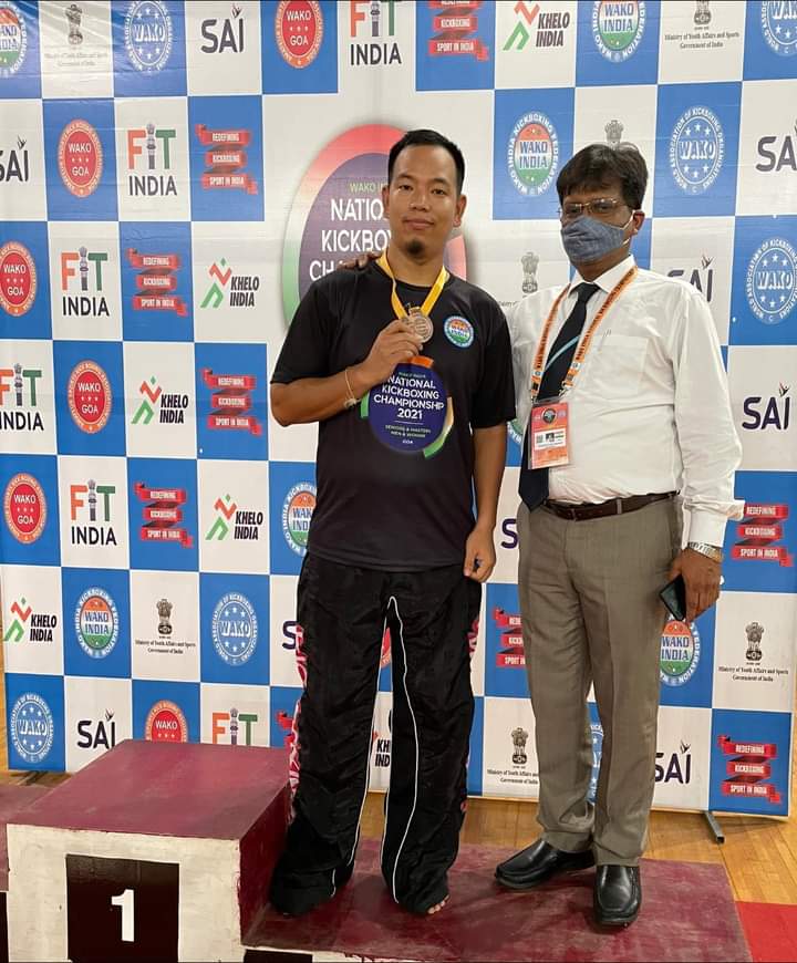 BasarGokar's tweet photo. A young boy from Gori village,Basar, Leparada,A.P Sri Jumi Basar Won Bronze in WAKO India Kickboxing Championship-2021, held at Goa &amp; he qualified for 1st stage selection for Asia game 2022.
I congratulate him &amp; extend best wishes on behalf of my people for his future endeavors. https://t.co/2t0cF4UQt7