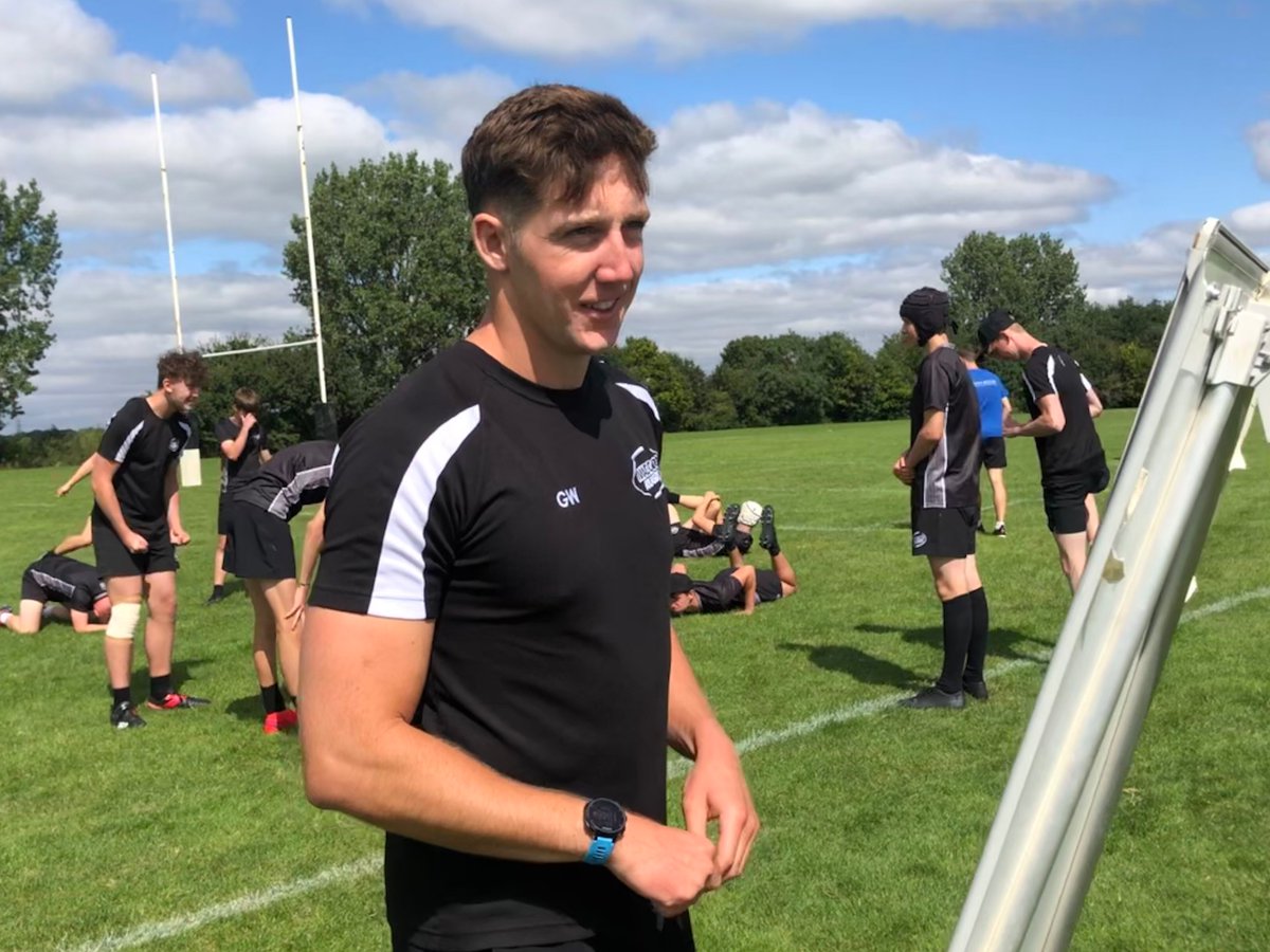MDSRugby's tweet photo. From AC 2yrs ago to HC @PHSNewbury @G_R_Ward did a 1st class job in a challenging yr with standards &amp; ethos fostered👍🏼 You may not have been with us long but u certainly made an impact. Wishing u all the best with Officer training, we’re proud to have been part of your journey👊🏼 https://t.co/BKnBeH7Smm