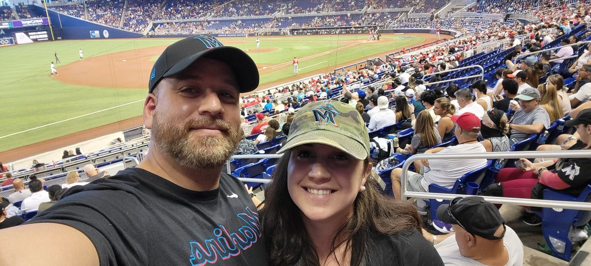 #juntosmiami <a href="/Marlins/">Miami Marlins</a>