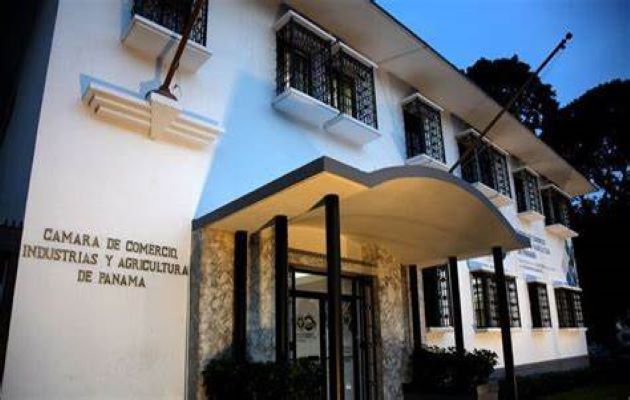 Cámara de Comercio presenta su Centro de Formación Profesional y Desarrollo Empresarial. - bit.ly/2WDpvyk