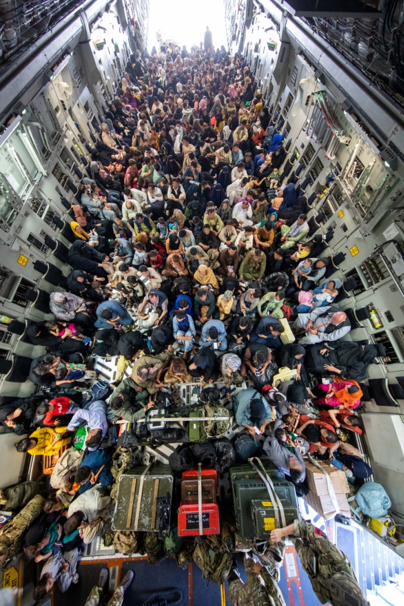 DefenceHQ's tweet image. This incredible picture shows a @RoyalAirForce C-17 Globemaster leaving Kabul last week carrying 436 people – the single biggest capacity flight in RAF history.