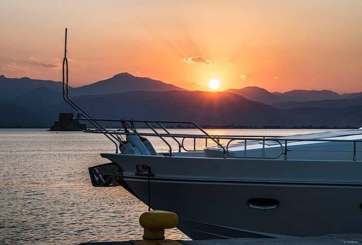 hdskk7aSlPajPbq's tweet image. .. οι Ανθρωποι είμαστε αιχμάλωτοι..μόνο του μυαλού μας..💫💫💫💫