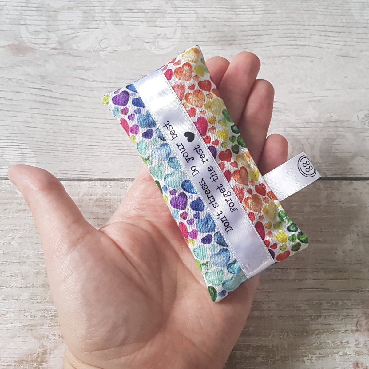 mindful anxiety relief sachet with lavender and chamomile Don't stress, Do your best, Forget the rest. etsy.me/3jx0vln via @Etsy #MHHSBD #UKGiftAM #smallbiz #womaninbizhour #CraftBizParty #BacktoSchool2021 #giftideas #NetworkWithThrive #ukcraftershour