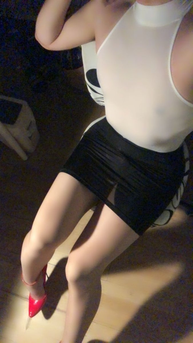 CC75488174's tweet photo. 喜欢吗？ #高跟控 #丝袜高跟鞋 #丝袜伪娘 #丝袜 #伪娘 #CD #情趣玩具 https://t.co/G32V24Zxy4