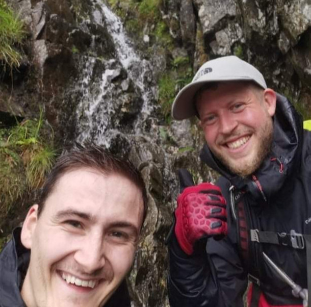 mountain_eering's tweet photo. LMC bromance and a water feature at Jack's Rake #leedsmc #leedsmountaineering #lakedistrict #scrambling #rain #smilelikeyoumeanit https://t.co/YiRHICbDka