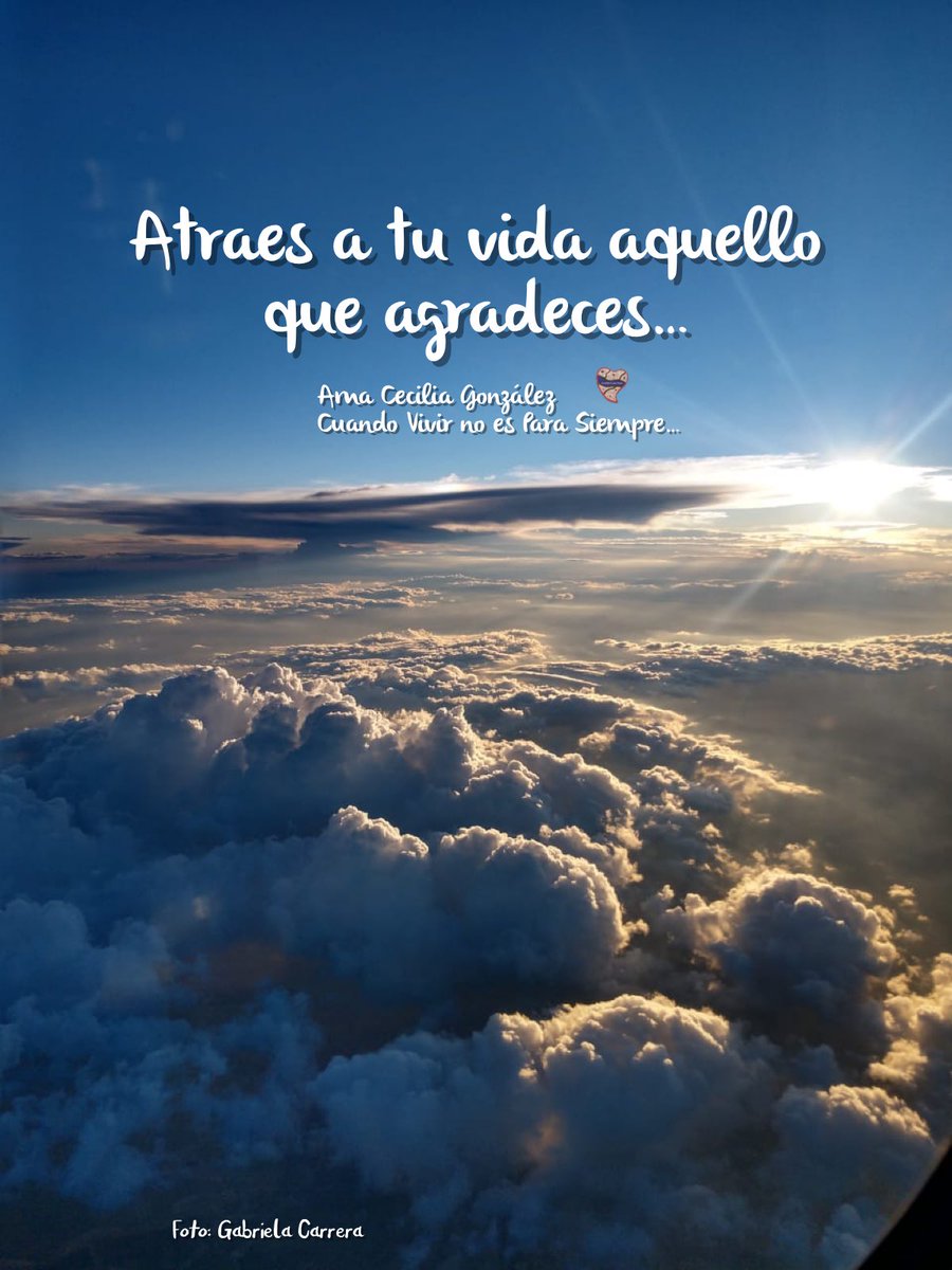 Anacecygzz's tweet photo. Lo que agradeces… #cuandovivirnoesparasiempre #frases #frasesmotivadoras #frasesparacompartir #frasesparareflexionar #loqueatraes #atraes #agradecer #agradeces https://t.co/hhX8WBWgGp