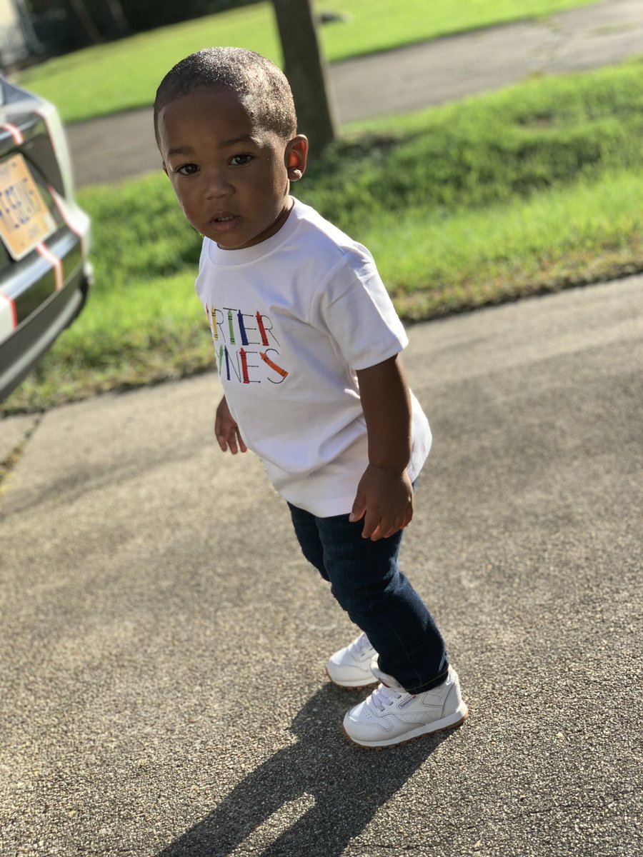 That_Man_Bama's tweet photo. “Milk the Game teach  it to my Son”❤️🤝🦍 https://t.co/GetkkldBbu