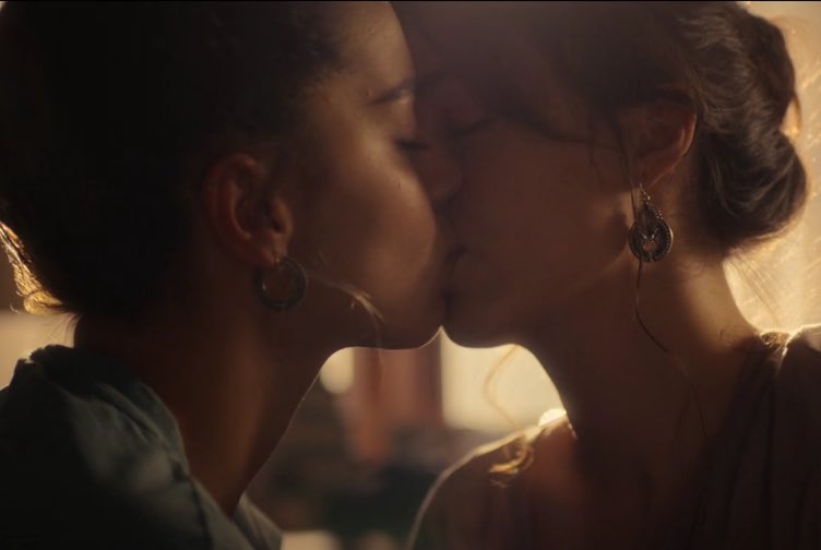 YuliCC86's tweet photo. CONFIRMARON TERCERA TEMPORADA DE CONTROL Z, SIII😍😍😍😍❤️❤️❤️
Y SABEN QUE SIGNIFICA? QUE VAN A DESARROLLAR LA HISTORIA DE CLAUDIA Y MARIA O SINO LOS FUNO😍😂😏❤️❤️❤️❤️❤️
#ControlZ #ControlZ2 https://t.co/OXvfpDgoYa