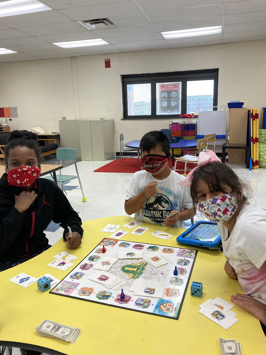 Christinia Hirsch tweet media