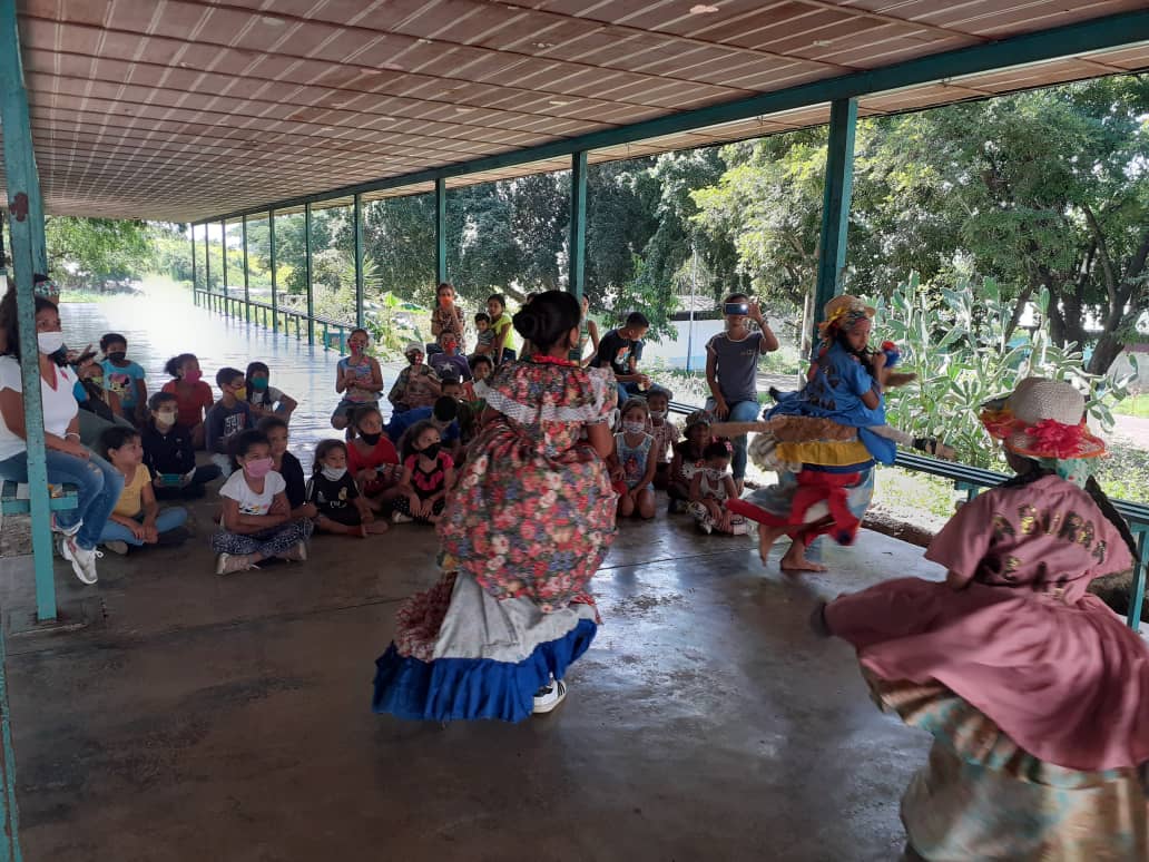 MYovao120's tweet photo. Continuamos en el Municipio Ribas #Aragua con el plan de Escuelas Abiertas en agosto bicentenaria héroes y heroínas @NicolasMaduro @R_MarcoTorres @leoalvacabrera @ZE_Aragua @MPPEDUCACION https://t.co/ptoxSZSDze