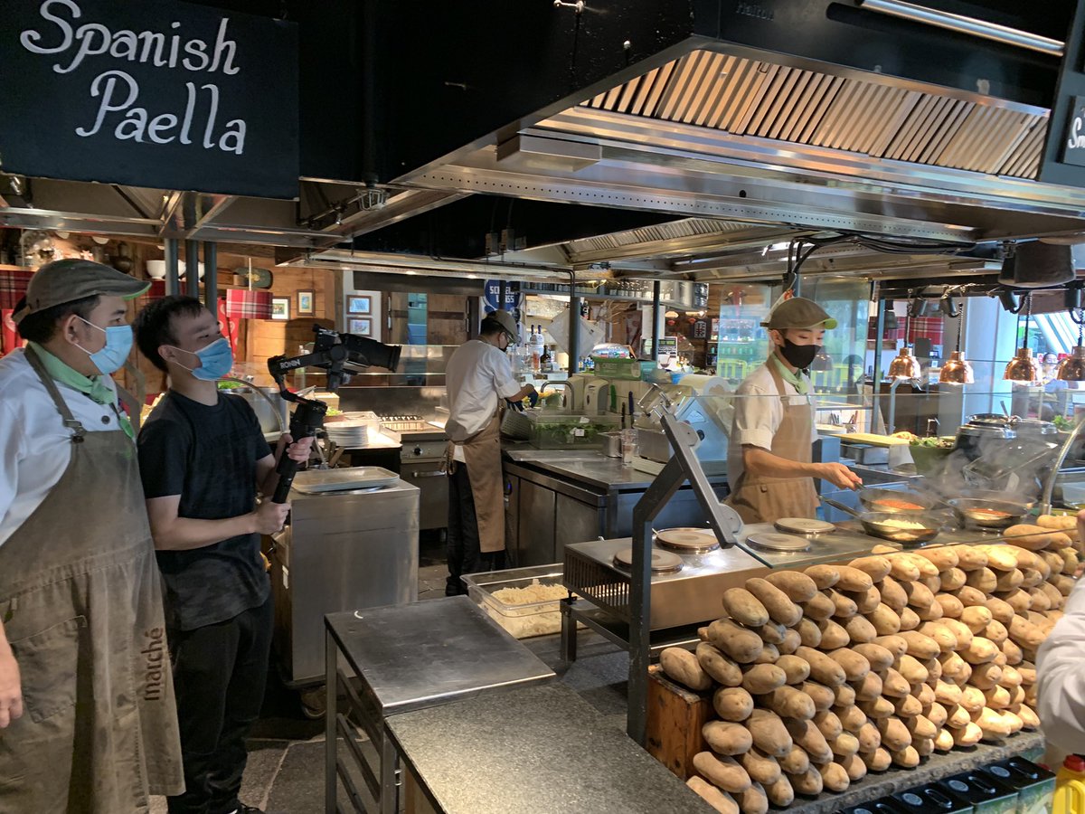 edau30's tweet photo. Shooting day at #Marche - Enjoy your $1 Rosti with free to join Marche member program. Powered by Eber 🕺🏻 https://t.co/L5sDym9dci #ConsumerExperience https://t.co/0bRgmut0F3