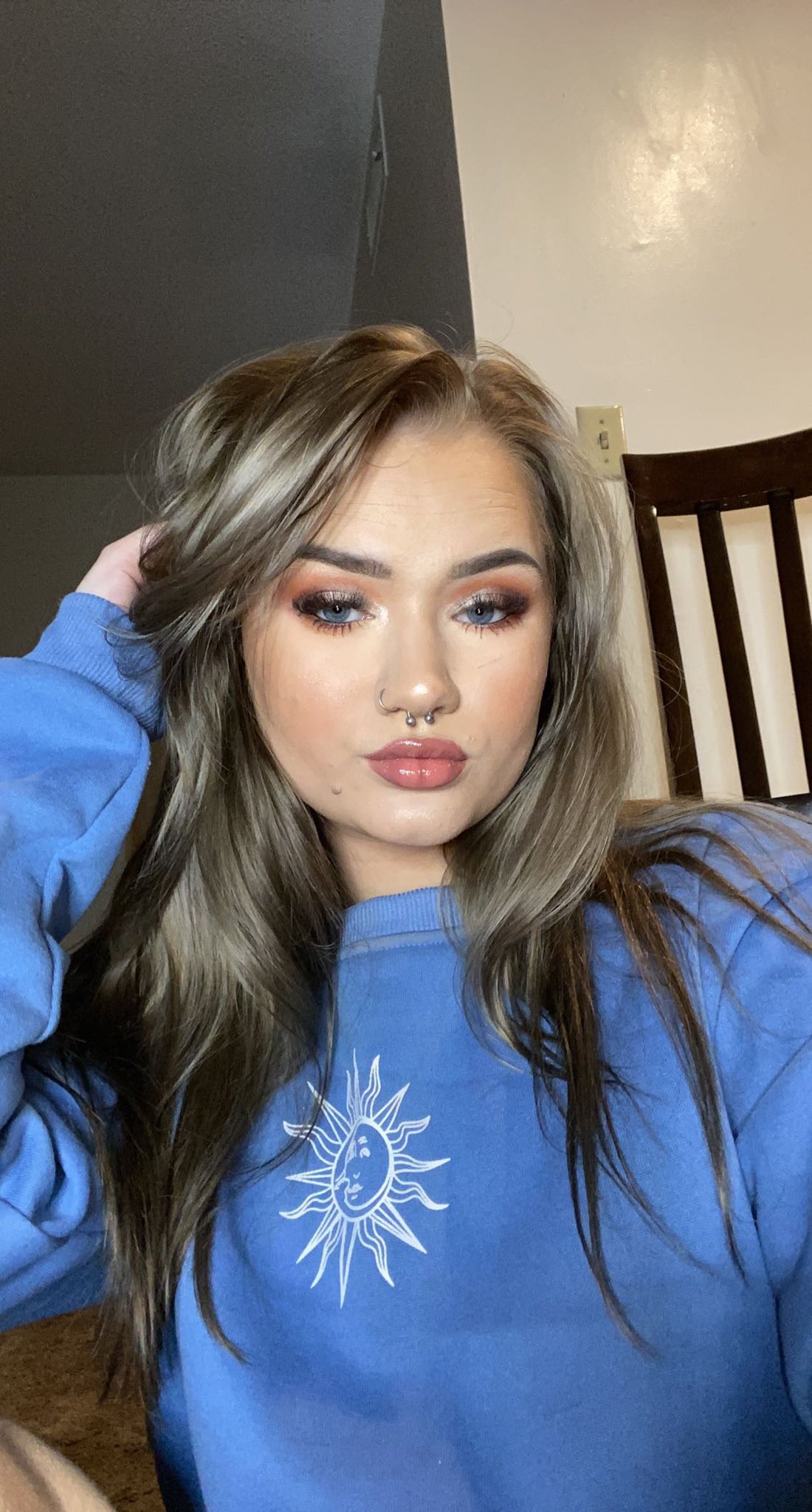 Harley King LA 1/5-1/15 on Twitter: "like c’mon i look 🔥 as a brunette