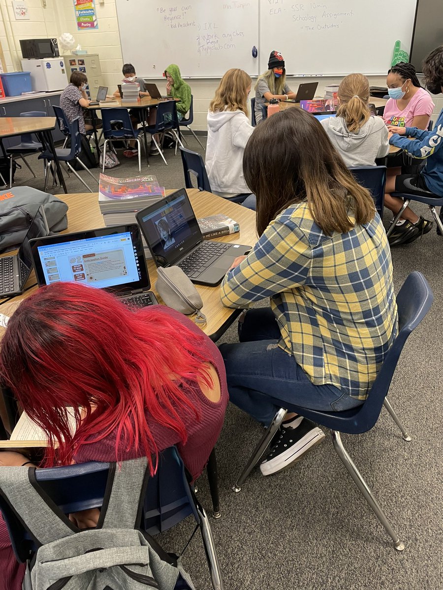 GrizzHendricks's tweet photo. 8th grade students in Mrs. Naumanโs 4th period participated in learning stations to introduce (my favorite book) โThe Outsidersโ today! @GRISHAM_MS @RoundRockISD #GMSilluminates https://t.co/1AJDgyQyXH