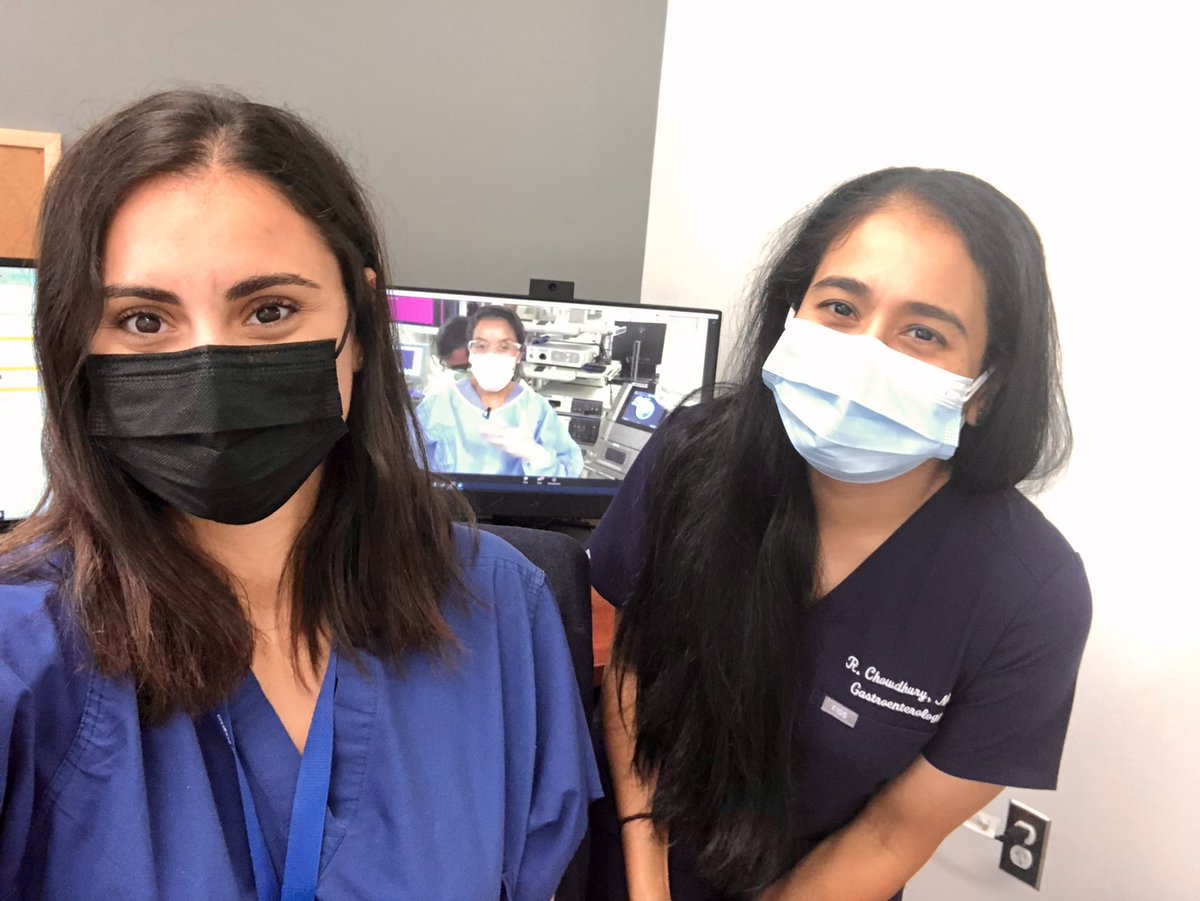 ReezwanaCMD's tweet photo. When you get to work with a super ⭐️resident in clinic. @FayadLea Downtime between patients watching @HITECendo ! #TGIF #futureGIfellow @OslerResidency #WomenInMedicine @HopkinsGIHep https://t.co/2ULfJ7M33g