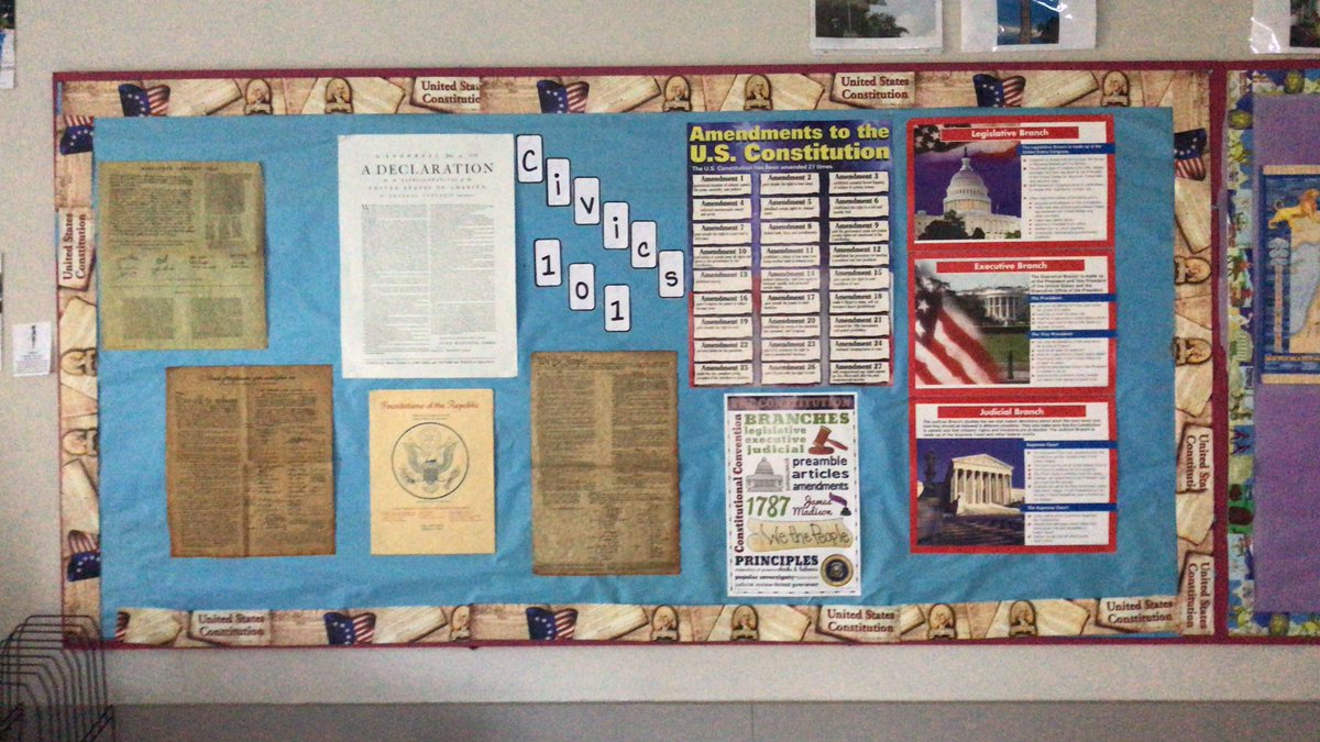 RSSTeacher's tweet photo. Getting ready for the first day of school! https://t.co/fFcR6YZhpi