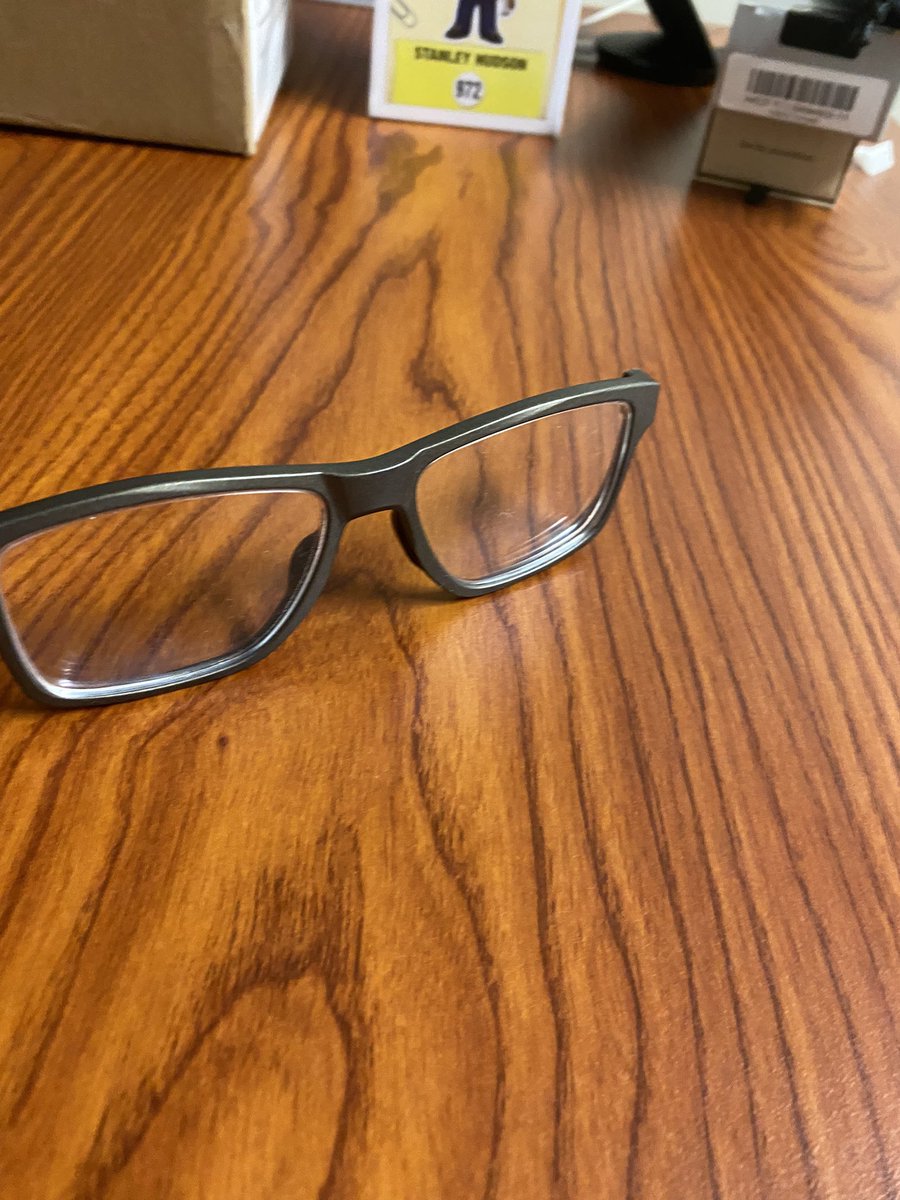 KleinerJosh's tweet photo. buy Oakley Glasses they said they’ll last forever they said. these literally fell apart while on my face @oakley https://t.co/9vlEpENwnD