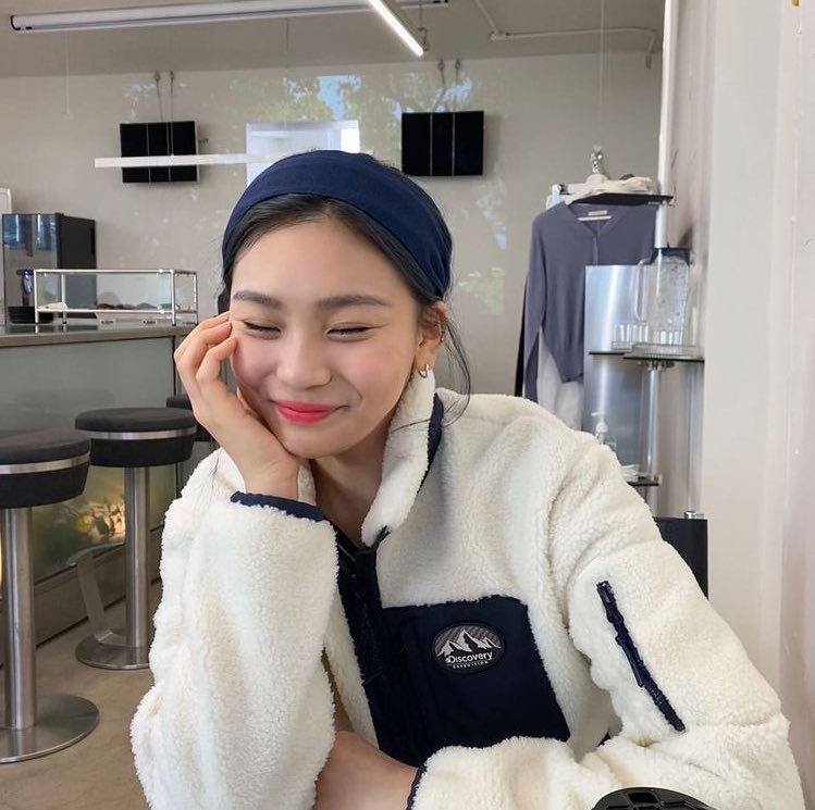 gfriendaes's tweet photo. umji🕊 https://t.co/czPvFIUHm4