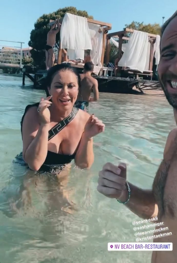 RHLegend32's tweet image. .@LeeAnneLocken and @KristenTaekman are both vacationing in Lefkada island in Greece, they’re staying at the same hotel and they’re hanging out together. Wondering if they knew each other or met there. It’s an unexpected Real Housewives crossover I’d love to see! 🔥 #RHONY #RHOD