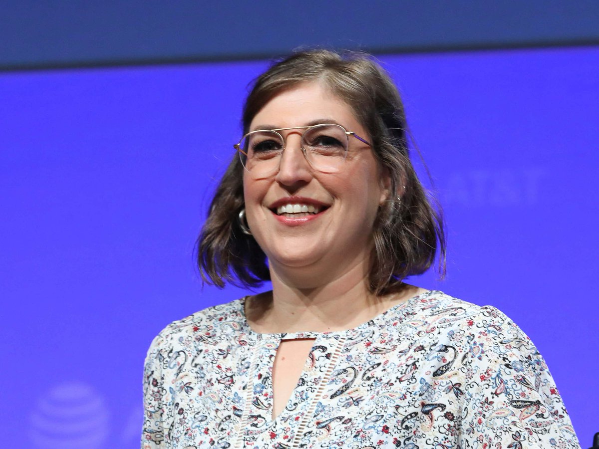 barstoolsports's tweet image. Now the 'Jeopardy!' Cancel Mob is Coming After Mayim Bialik barstoolsports.com/blog/3380762/n…