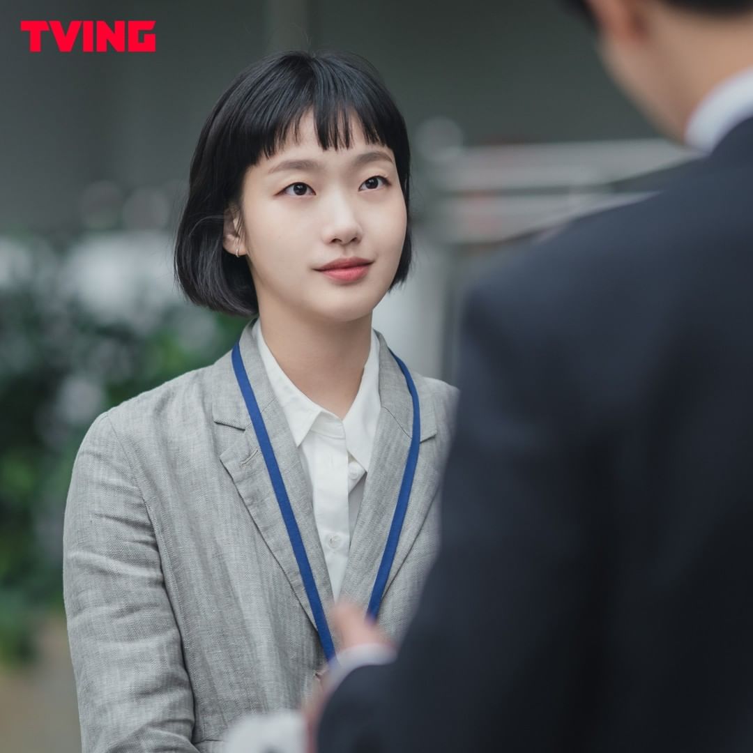 Krakeeb_SHINee's tweet photo. 210827 
أفرجت قناة Tving عن لقطات من الظهور الخاص لمينهو في دراما Yumi's Cells التي سيبدأ بثها في ال١٧ من شهر سبتمبر القادم 🥰❤
#MINHO 
#SHINee 
#CHOIMINHO 
#YumisCells
#최민호 
#민호 
#샤이니 https://t.co/uWoXadhI1E