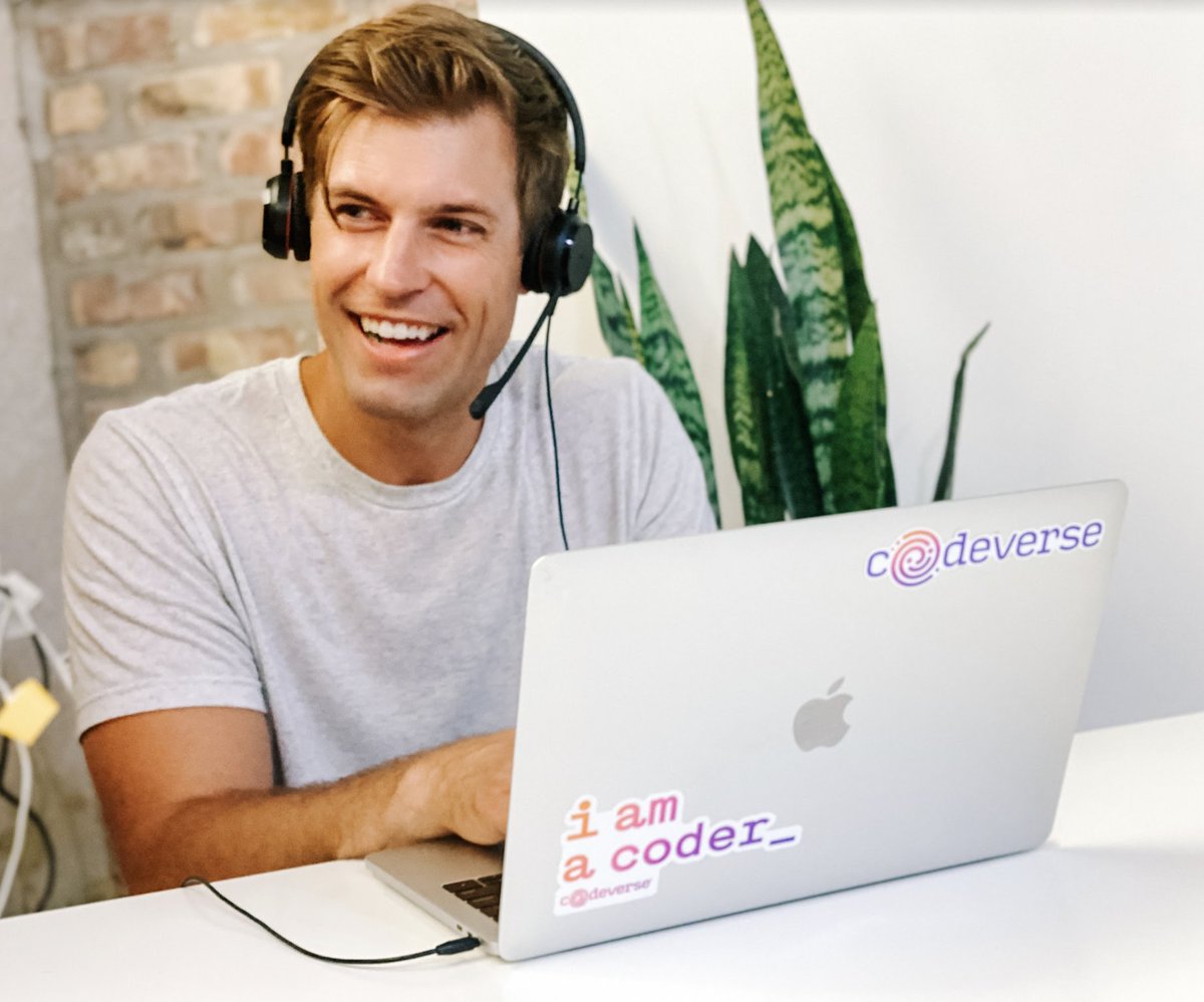What makes a good coding teacher great? Our talented team weigh in! codeverse.com/blog/coding-te…

#learntocode #edtech #education