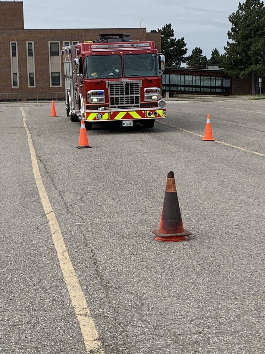 fireTrainings's tweet image. S317 getting in some driver training with new recruits #NFPA1002 #caledonfire @CaledonPFFA