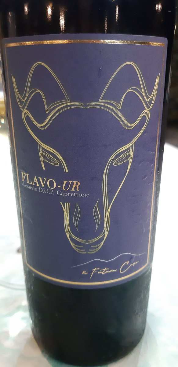 Donne, è arrivato il #caprettone