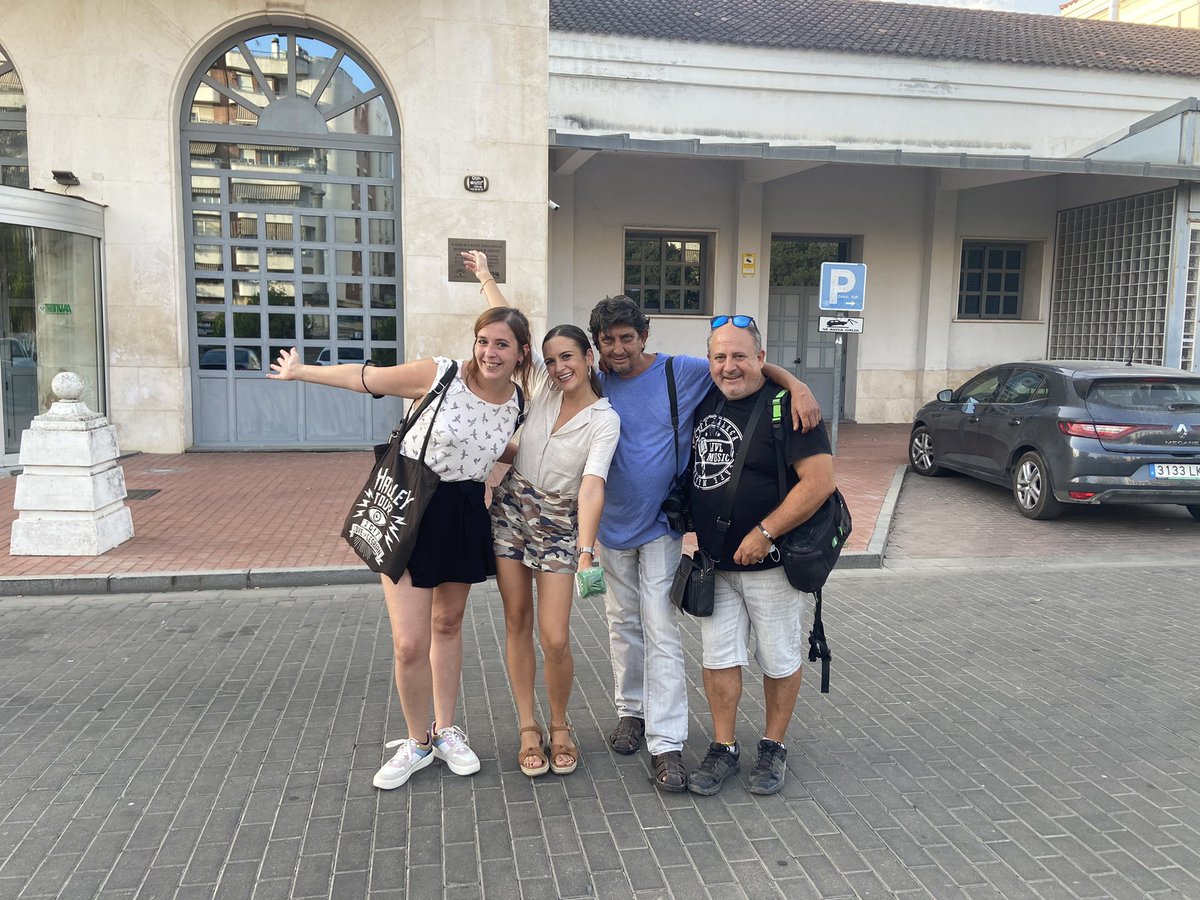 GRACIAS INFINITAS por la acogida tan maravillosa que me habéis brindado. Compañeros de batalla que se convierten en grandes amigos <a href="/adirecto/">Andalucía Directo ❎</a>