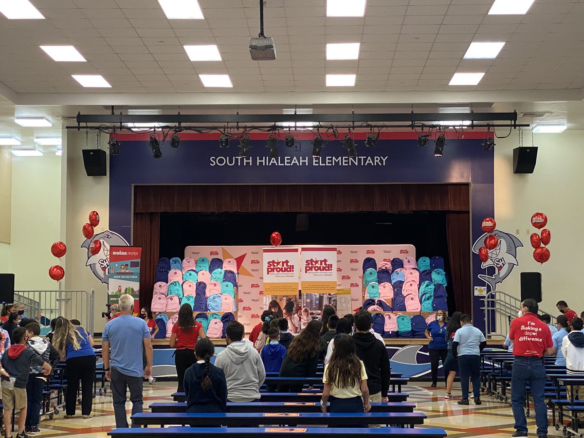 ChristiFraga's tweet photo. South Hialeah Elementary starting Friyay off right! Thank you to Office Depot for selecting our school to participate in their Start Proud program! #BacktoSchool2021 #DiveintoFive https://t.co/Qn6MkUThgL