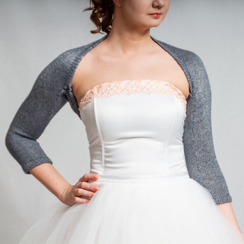 SuperSoftKnits's tweet photo. #Silver #bolero #Wedding #shrug #SilverGray #jacket #Wedding #sweater #handmade #Bridesmaid #gift
https://t.co/XCyHcjxktX @Etsy https://t.co/x59fJmS7fq
