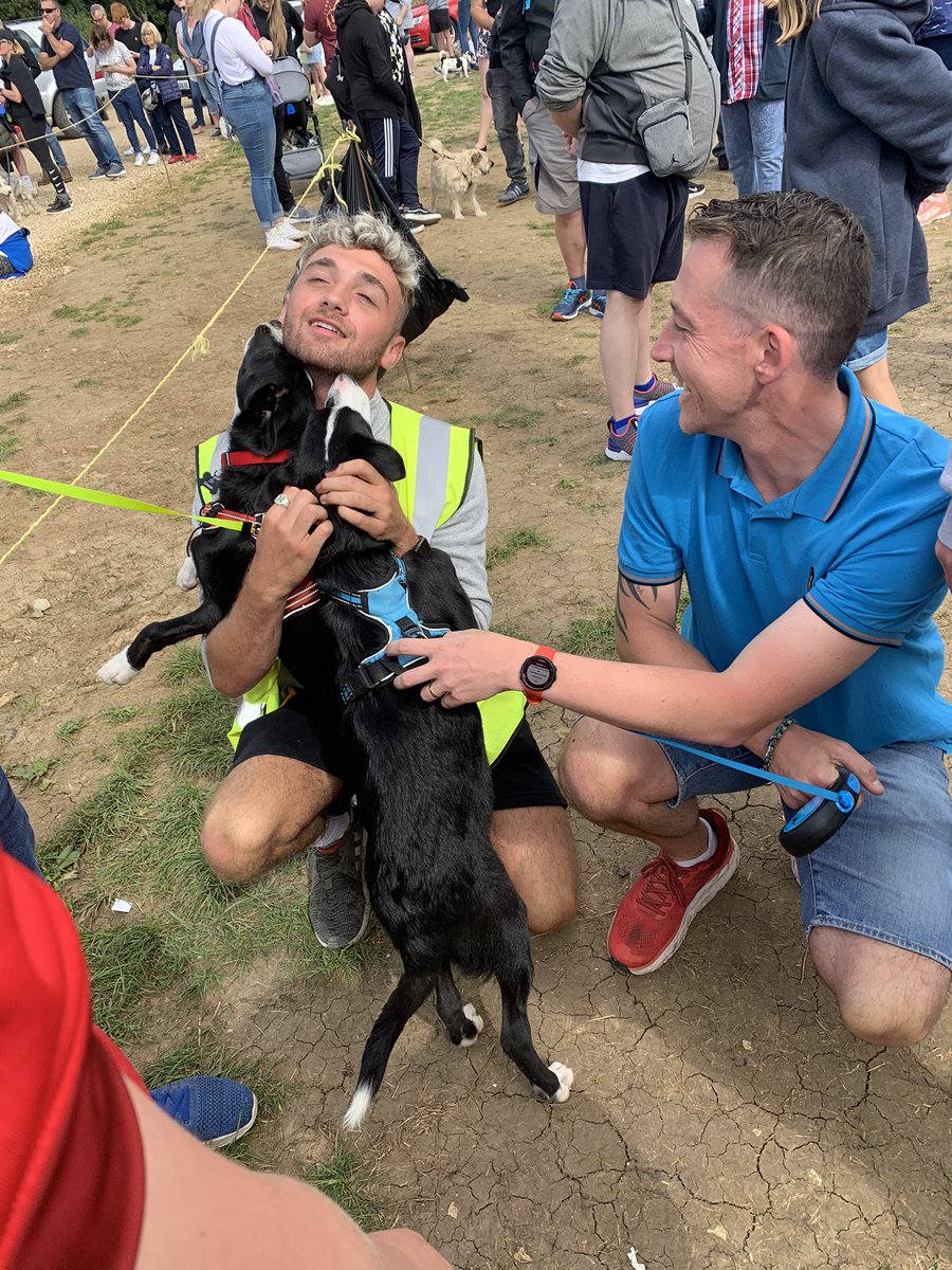 vikkijames39's tweet photo. @JeremyClarkson this member of your staff was fantastic yesterday. Just thought I would let you know he was doing a great job. Even had time to make a fuss of my border collie. #diddlysquatfarmshop https://t.co/dzbAbtXKPD