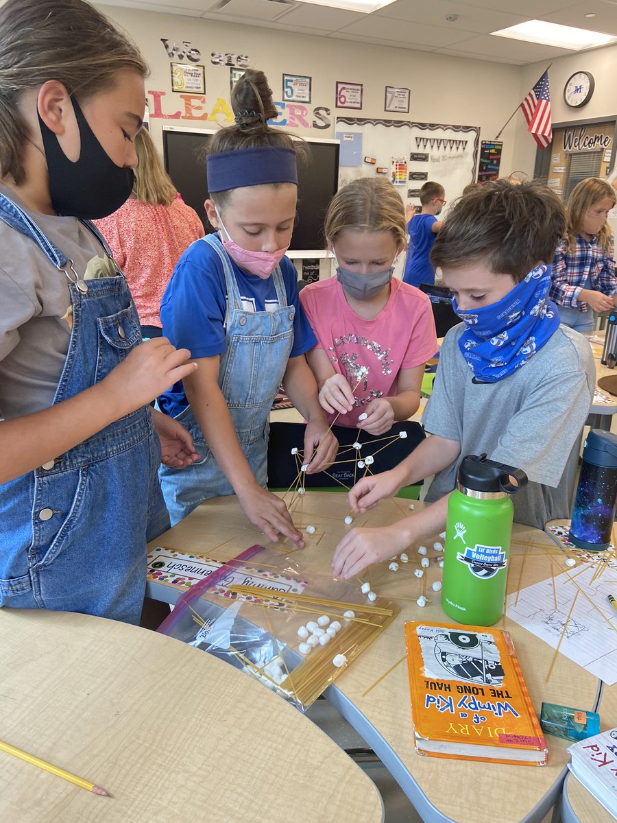 SusanVetterFTIS's tweet photo. Synergy in action: We worked together to build the tallest structure possible using spaghetti and mini marshmallows. @FTMoyerES #leaderinme https://t.co/lN3TYvbvYI