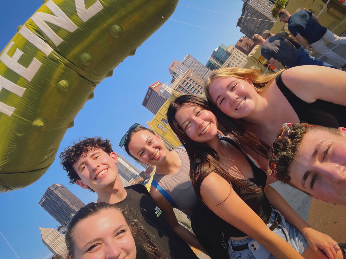 chathamu_swd's tweet photo. It might only be week one, but we love seeing our Cougars already having fun and making memories together! From Picklesburgh 🥒 to the Zoo 🦩 you can never get bored in Pittsburgh! 🌆🤗 #HappyFriday #CougarFamily #WhyChatham #ChathamSwimDive https://t.co/34cpA8fcK5