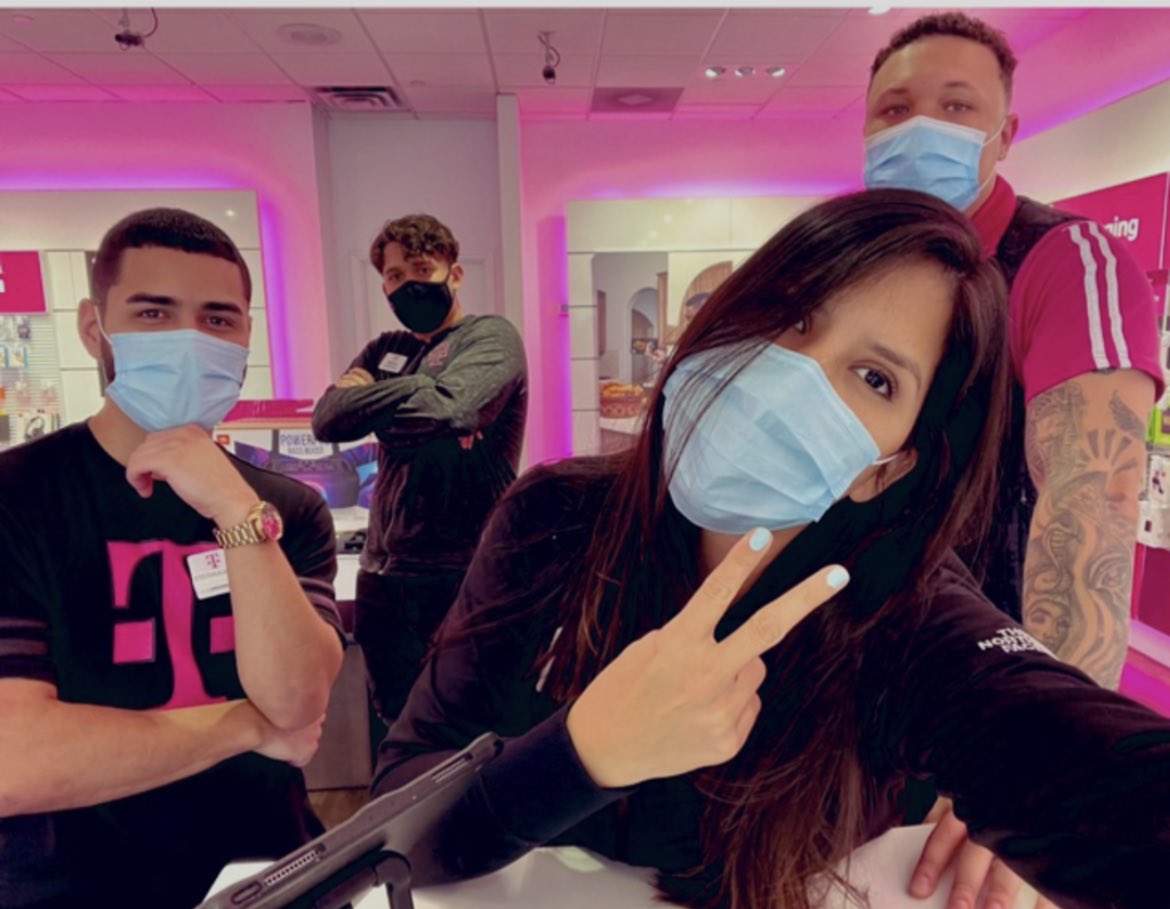 Jonathan mangual (@jmangual1177) on Twitter photo Happy Birthday <a href="/andreainmagenta/">Andrea Salas 🇻🇪🏳️🌈</a> thank you for everything you do for us!!! Enjoy your day and see you soon!!! Happy Birthday <a href="/andreainmagenta/">Andrea Salas 🇻🇪🏳️🌈</a> thank you for everything you do for us!!! Enjoy your day and see you soon!!!
