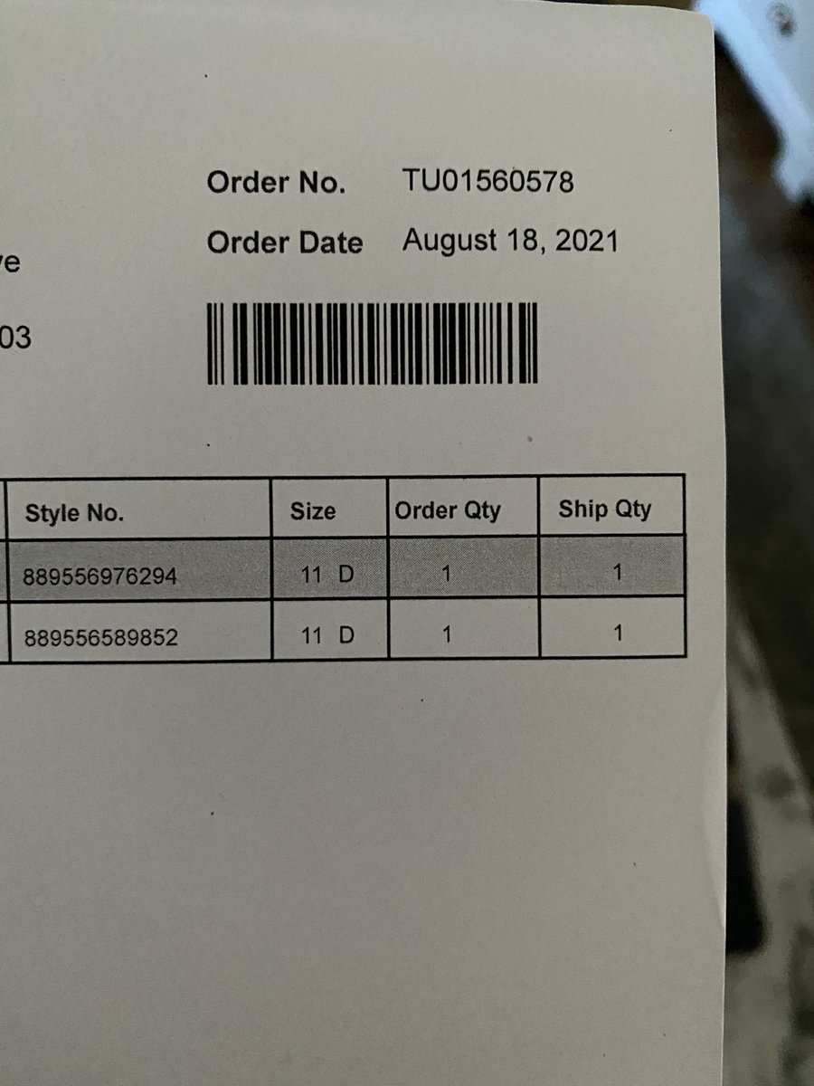 kalebclt's tweet photo. ordered 2 pairs of @TOMS last week during a sale, adult size 11. received “my order” &amp; it is 1 pair of kids size 8 dinosaur shoes (not what I ordered) don’t get me wrong they are adorable but now they are out of what they should have sent me &amp; I am shoeless &amp; I get a refund😫 https://t.co/jLl0GIPAVM