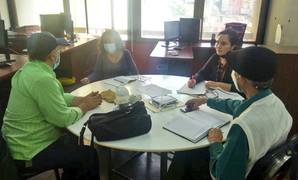 #Gestión este #27Agosto el equipo del Vicerrectorado Académico territorial se reúne para valorar  los procesos formativos investigativos de la UNEM
@CTrompiz2
 #ChávezCorazónDelPueblo