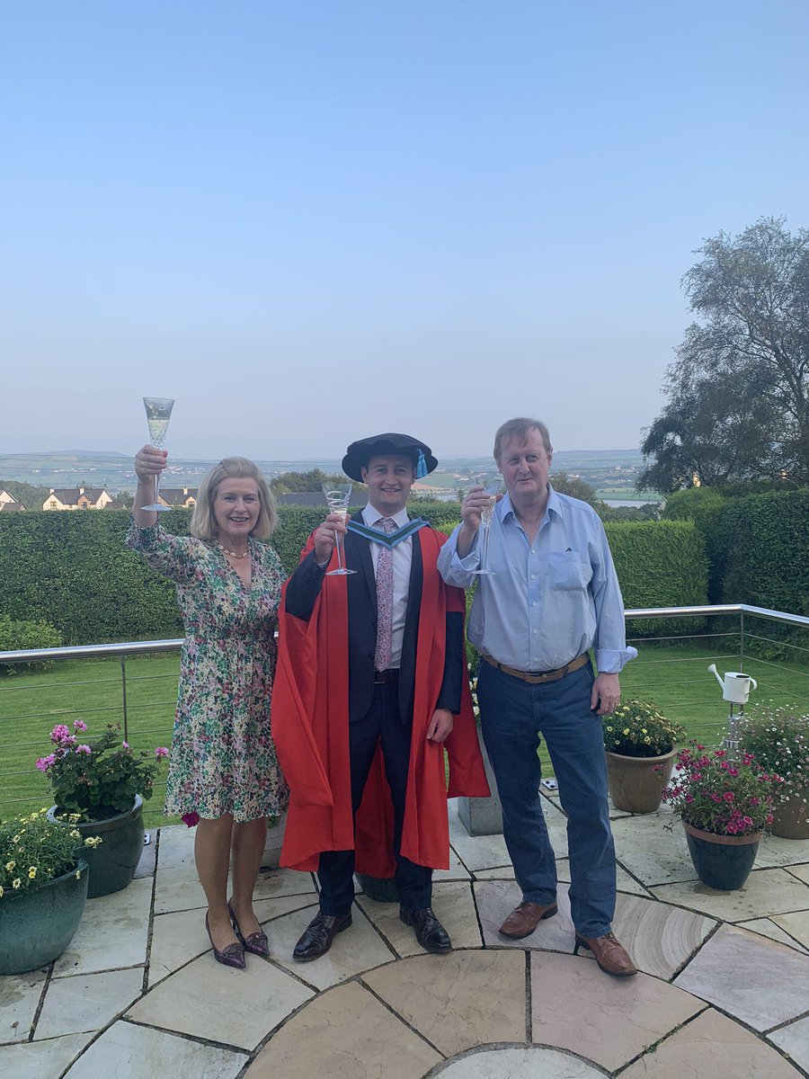 Virtual PhD graduation today @nuigalway. Huge thanks to everybody who helped me along the way, especially @BarnacleHunt <a href="/ColmPers/">Colm Lordan</a> <a href="/MIFundingOffice/">Marine Funding Opportunities</a>