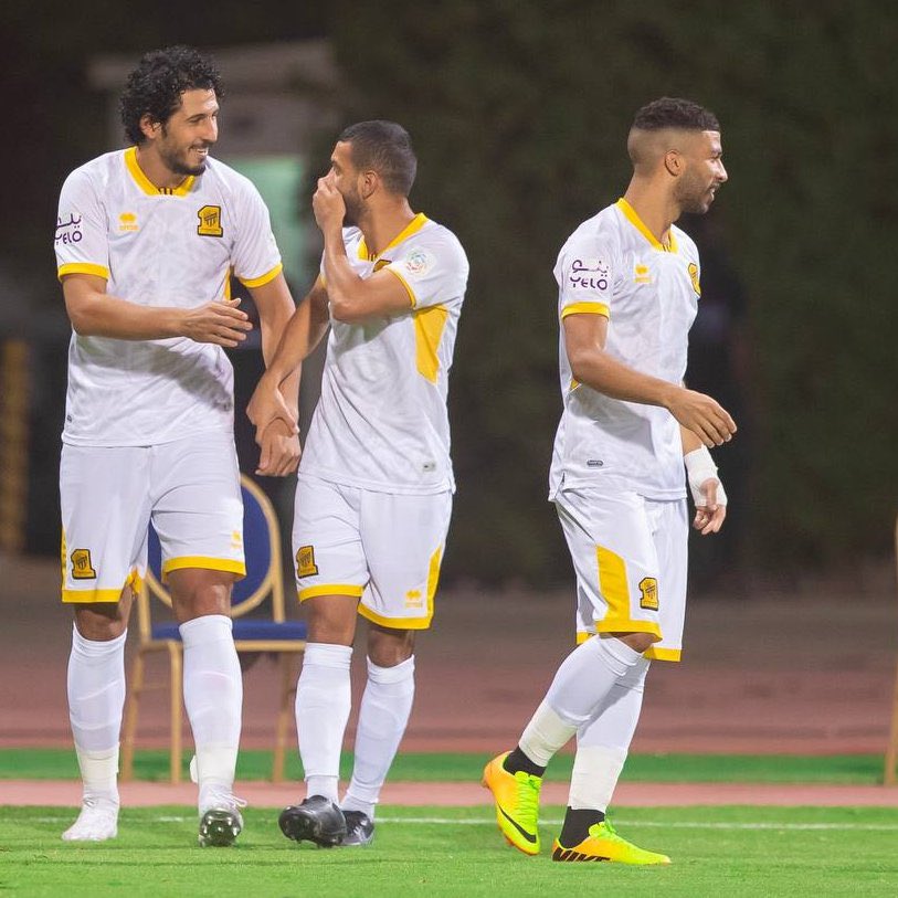 Errea Saudi (@erreaksa) on Twitter photo شريكنا الكبير <a href="/ittihad/">نادي الاتحاد السعودي</a> فوز مستحق و٣ نقاط مهمة يعود بها إلى جدة.
أحلى ويكند 💛🖤
ويستاهل جمهور العميد سحب عشوائي على ٢ تيشرت للطقم الإحتياطي.
المطلوب:
- متابعة حسابنا <a href="/ErreaKsa/">Errea Saudi</a>
- رتويت التغريدة وبس☺️ شريكنا الكبير <a href="/ittihad/">نادي الاتحاد السعودي</a> فوز مستحق و٣ نقاط مهمة يعود بها إلى جدة.
أحلى ويكند 💛🖤
ويستاهل جمهور العميد سحب عشوائي على ٢ تيشرت للطقم الإحتياطي.
المطلوب:
- متابعة حسابنا <a href="/ErreaKsa/">Errea Saudi</a>
- رتويت التغريدة وبس☺️