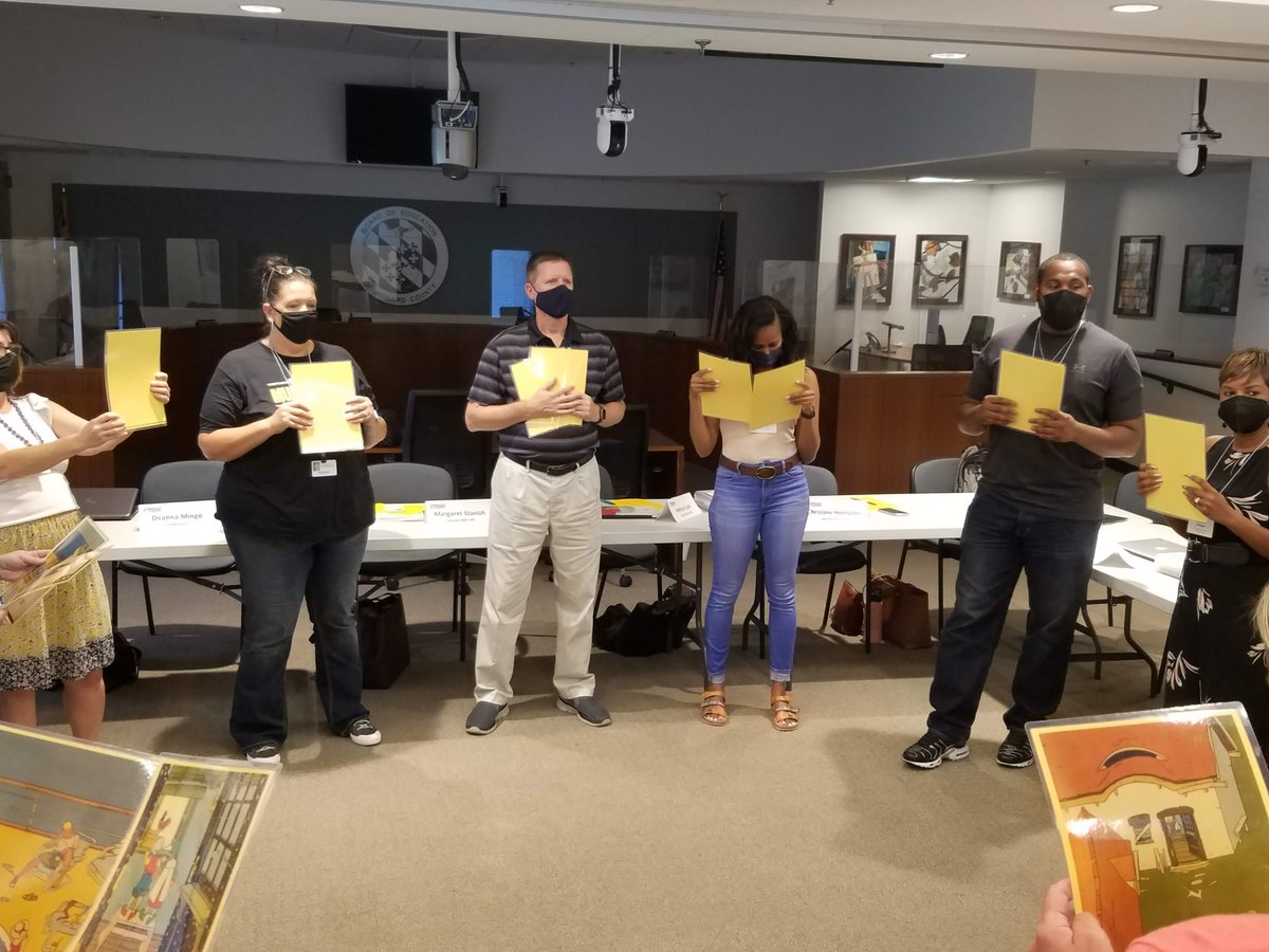 After 532 days of being virtual, Leadership Fellows kicks off the 2021-22 school year in person with an outstanding group of leaders! <a href="/hcpss_smil/">hcpss_smil</a> <a href="/mjmsuper/">Michael J. Martirano, Ed.D.</a>