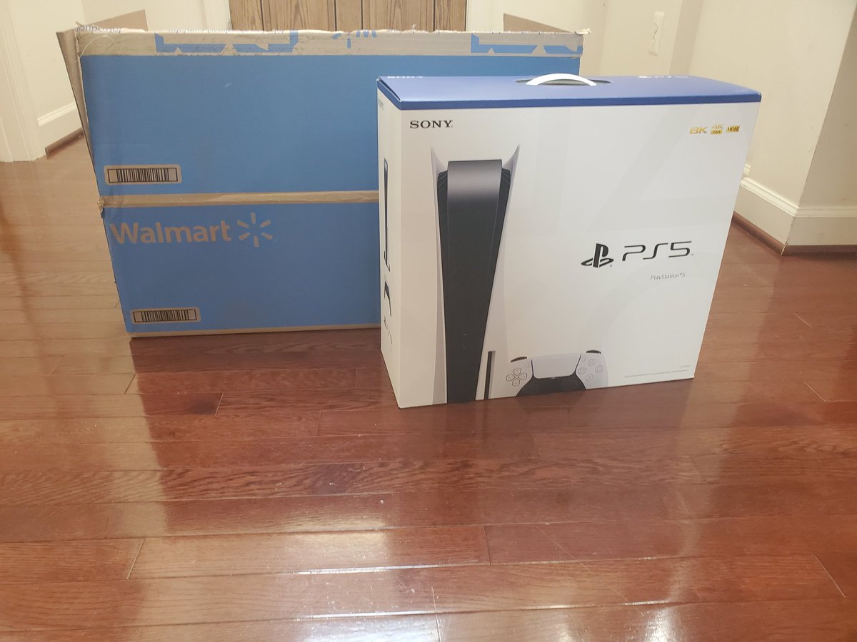 isb222's tweet photo. @mattswider thanks you for your help.  Walmart just delivered. https://t.co/cR52L4VQQs
