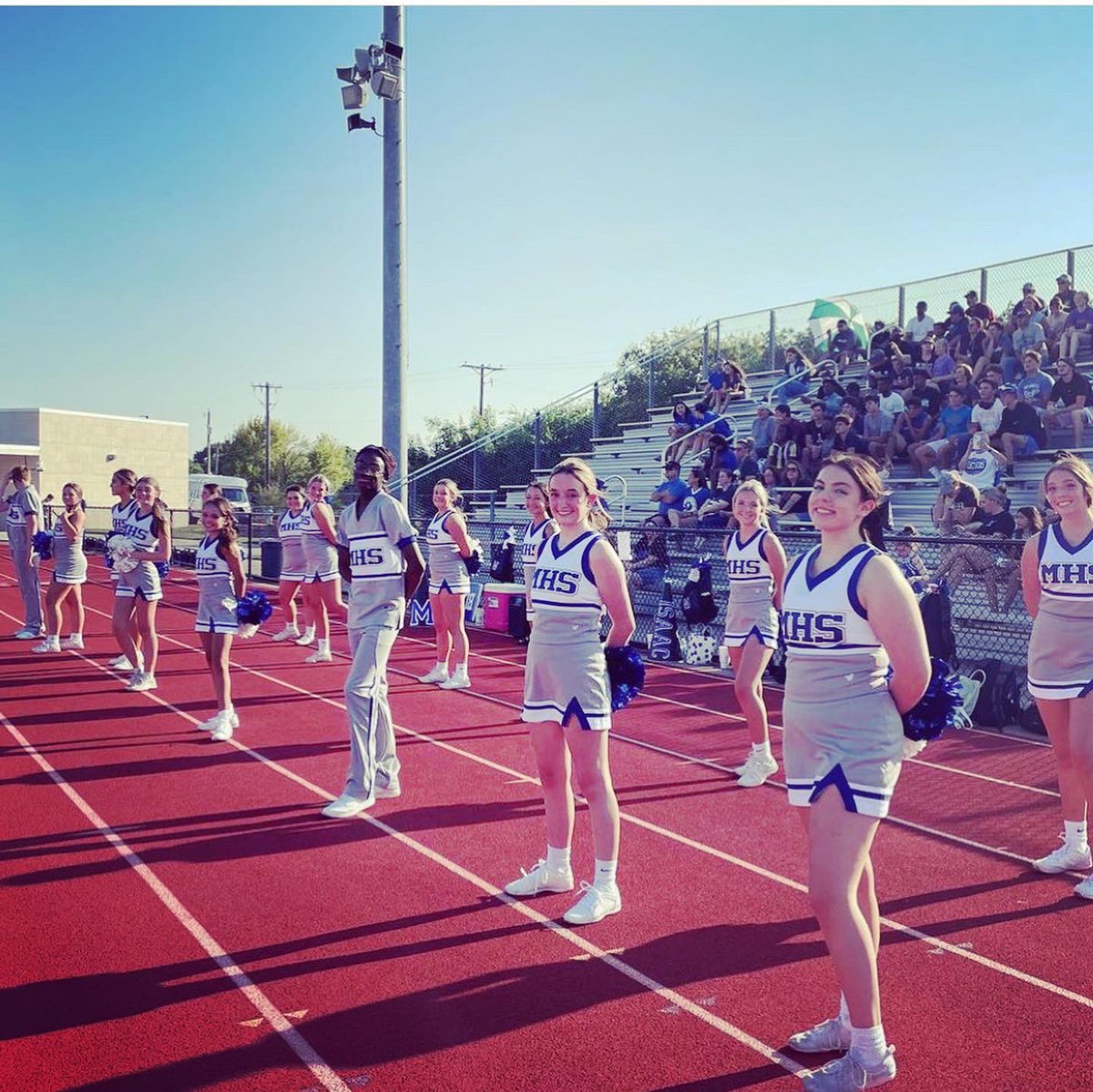 MidlothianCheer's tweet image. The JV squad cheered their hearts out in the Texas heat last night and they looked awesome!  Shout out to ChEErLeaDeR of the week: MAEVE CALDER and Spirit Leader of the week: KALI AROYO!