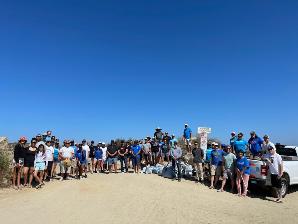 Kelly Andrade (@kels_andrade) on Twitter photo San Diego beach clean up! Thank you SD Coast Keeper in partnership with <a href="/PioneersDeAnza/">AT&T Pioneers DeAnza</a> & <a href="/LEAGUESanDiego/">LEAGUE of San Diego</a>! Keeping our beaches clean 🏝☀️🌊 #Proud2bYoung #lifeatatt San Diego beach clean up! Thank you SD Coast Keeper in partnership with <a href="/PioneersDeAnza/">AT&T Pioneers DeAnza</a> & <a href="/LEAGUESanDiego/">LEAGUE of San Diego</a>! Keeping our beaches clean 🏝☀️🌊 #Proud2bYoung #lifeatatt