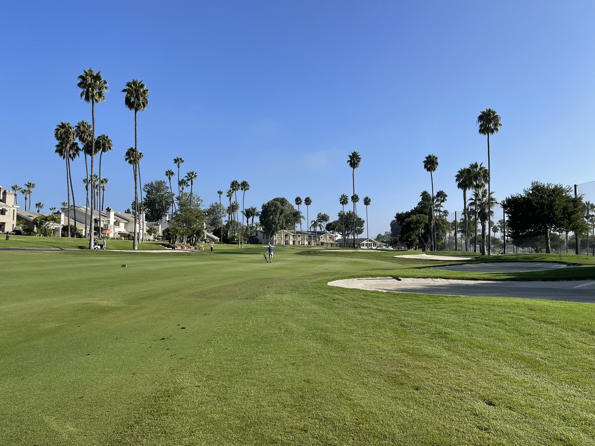 PadreSD1's tweet photo. Great morning with my 80 year old friend Paul. He beat me today shooting 84. He plays 5 days a week and is a chipping wizard. Heβs proof you donβt need to hit it 300 yards. #Golf #golfing #morganrun https://t.co/vjwKQyOF0f