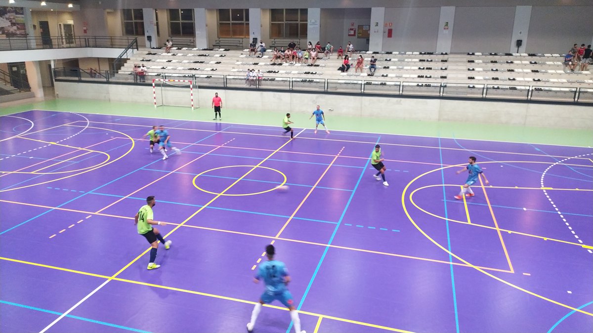 Mencisport's tweet photo. 🔴Directo | Final en el pabellón de Deportes de Doña Mencía. #Pretemporada

@ApagayVamonosFS 6 (Polo x3, Campitos, Mara, Carlillos)

#CDToxar 5 https://t.co/mAk0vCf3nb