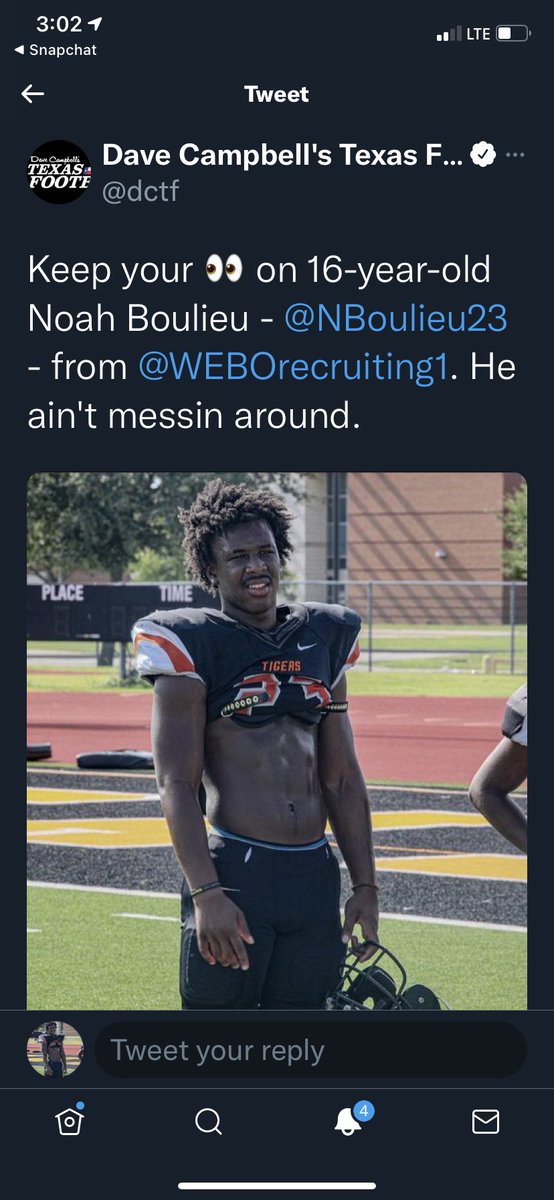 boysmom_x3's tweet photo. Aaayyyeeeee that’s mine😘 #webonation https://t.co/brvGzqf2GK