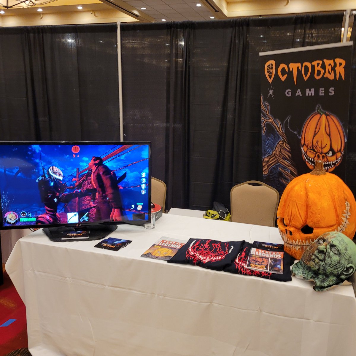 Octobergames's tweet image. October Games Booth 152 is ready  for Seattle Crypticon!

@crypticon #crypt21 #horrorcon
