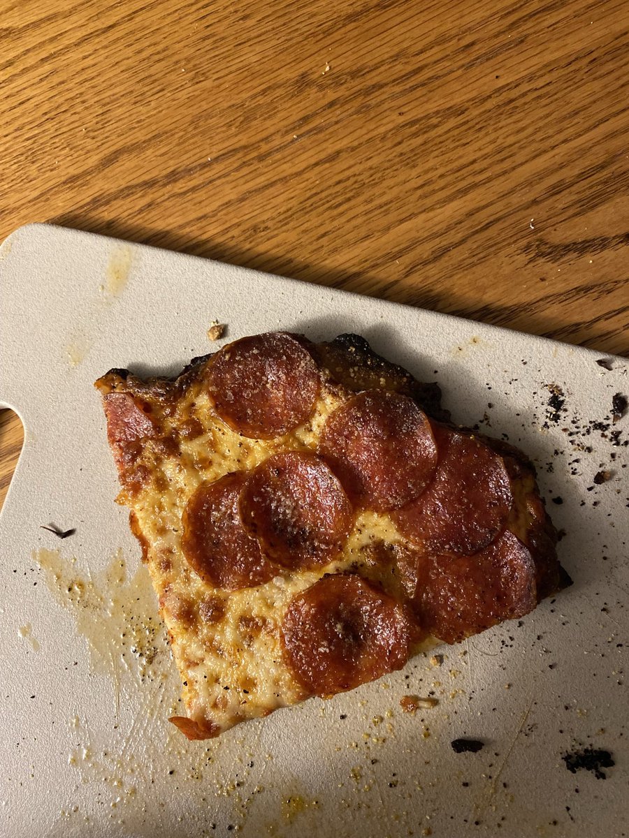 LokiLikesIt's tweet photo. Another cooking stream coming at ya tomorrow afternoon with Homemade pizza and I believe cupcakes on the menu! I don’t really feel like having pizza for breakfast so start time is pushed back to noon CST! Stop on by! 

#streamer #pizza #cooking https://t.co/Td02fkdl5J