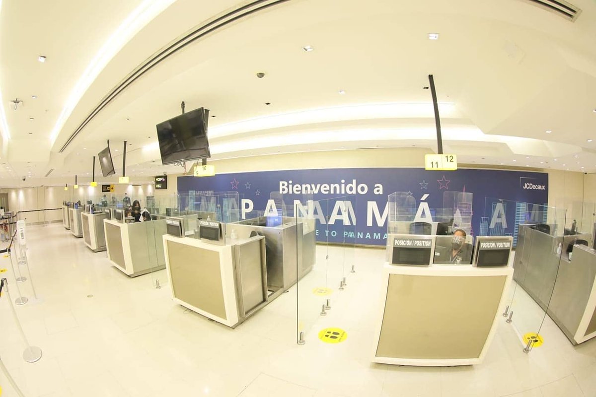 RaffoulArab's tweet photo. Estamos dando la bienvenida y una imagen renovada y amigable en distintas áreas de la terminal.. Bienvenidos a Panamá.
#Tocumentecuida #gabineteturistico @ATP_panama @migracionpanama #Bienvenidos #Panamá https://t.co/E03JEzUG5j